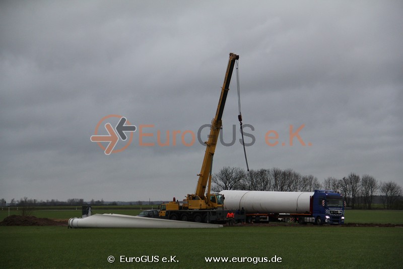 Transport von Windkraftanlage nach Belarus